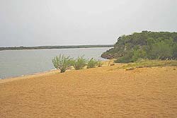 Costa sobre el río Uruguay: Playa de Arena